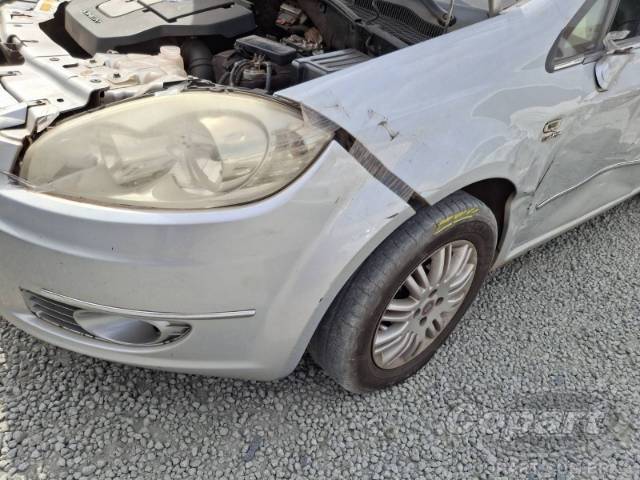 2011 FIAT LINEA 