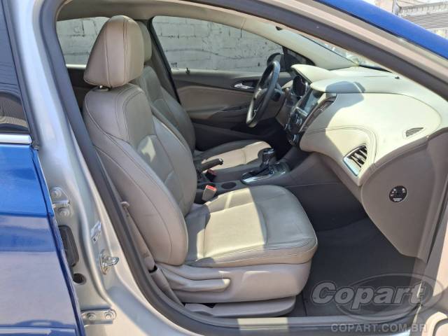 2017 CHEVROLET CRUZE HATCH 