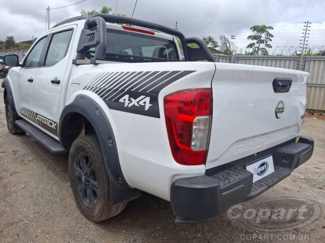2025 NISSAN FRONTIER CD 
