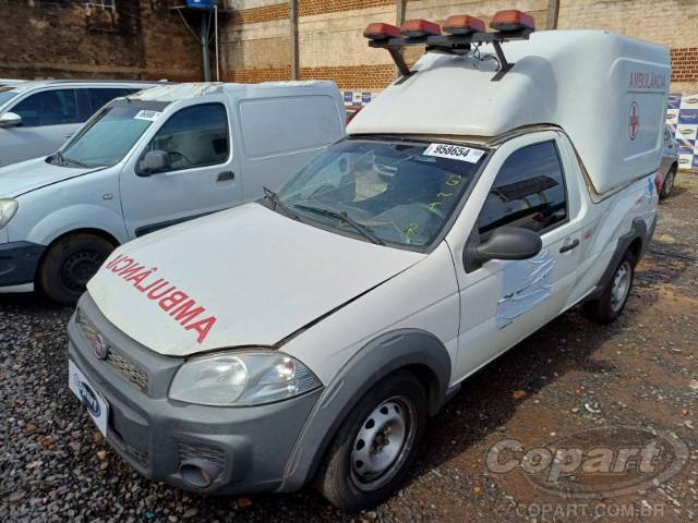 2020 FIAT STRADA 