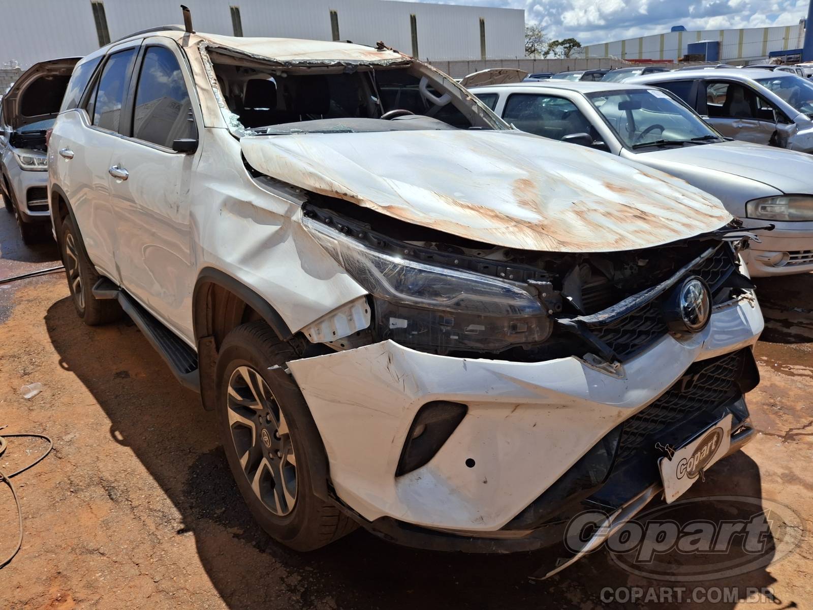 Veículo Toyota SW4 Toyota SW4 2.8 D-4D Turbo 2025 2025 em leilão