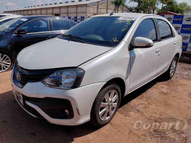 2021 TOYOTA ETIOS SEDA 