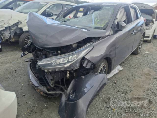 2023 TOYOTA YARIS 