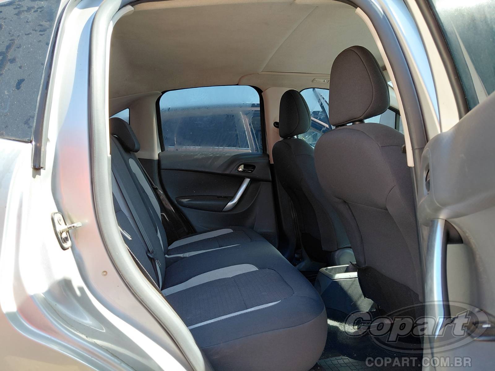 Foto 6 de 10: 2015 CITROEN C3