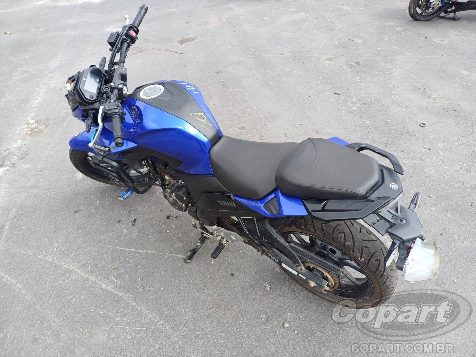 Foto 3: 2025 YAMAHA FZ25 FAZER