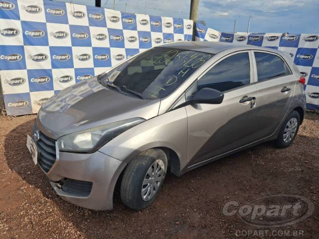 2017 HYUNDAI HB20 