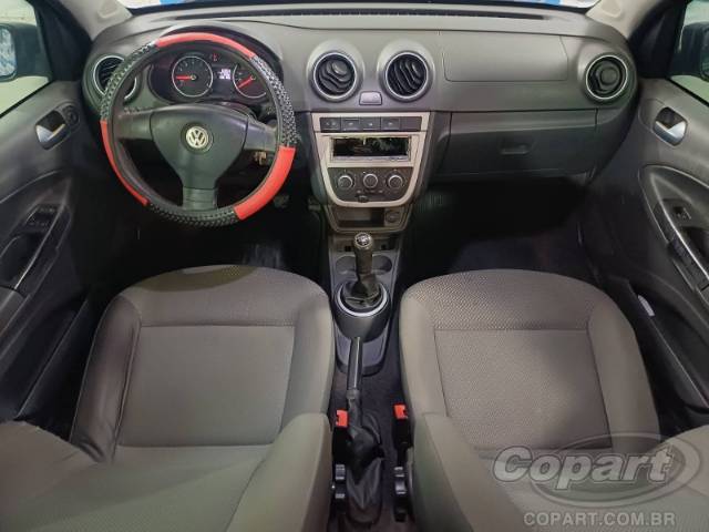 2011 VOLKSWAGEN VOYAGE 