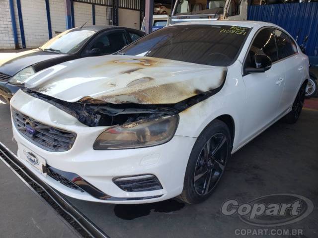 2014 VOLVO S60 