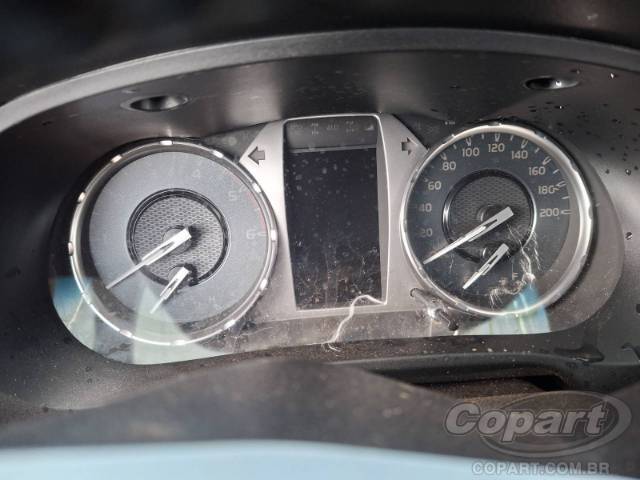 2024 TOYOTA HILUX CD 