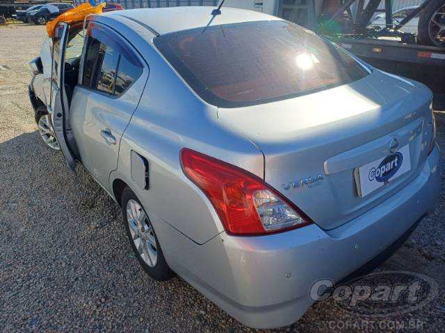 2016 NISSAN VERSA 