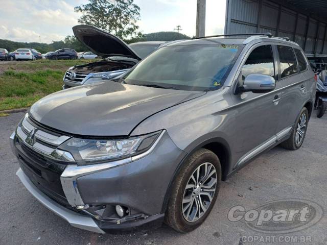 2018 MITSUBISHI OUTLANDER 
