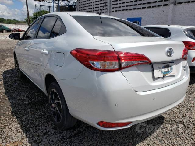 2023 TOYOTA YARIS SEDA 