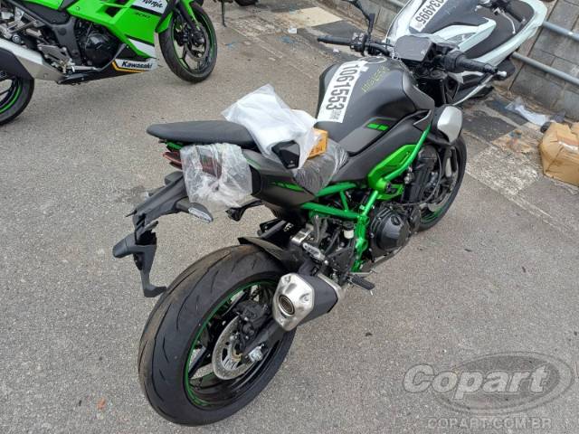 2026 KAWASAKI Z900 