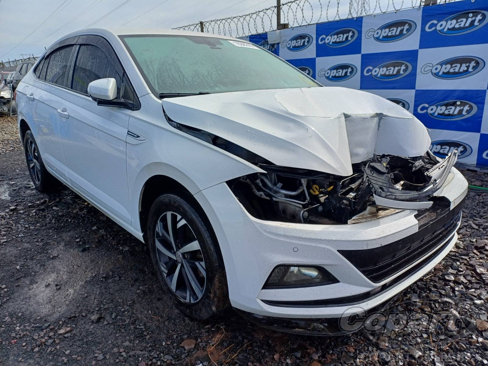 Veículo VW - VolksWagen Virtus 2021 VOLKSWAGEN VIRTUS Comfortline 200 AT 1.0 12V TSI Turbo 2021 em leilão