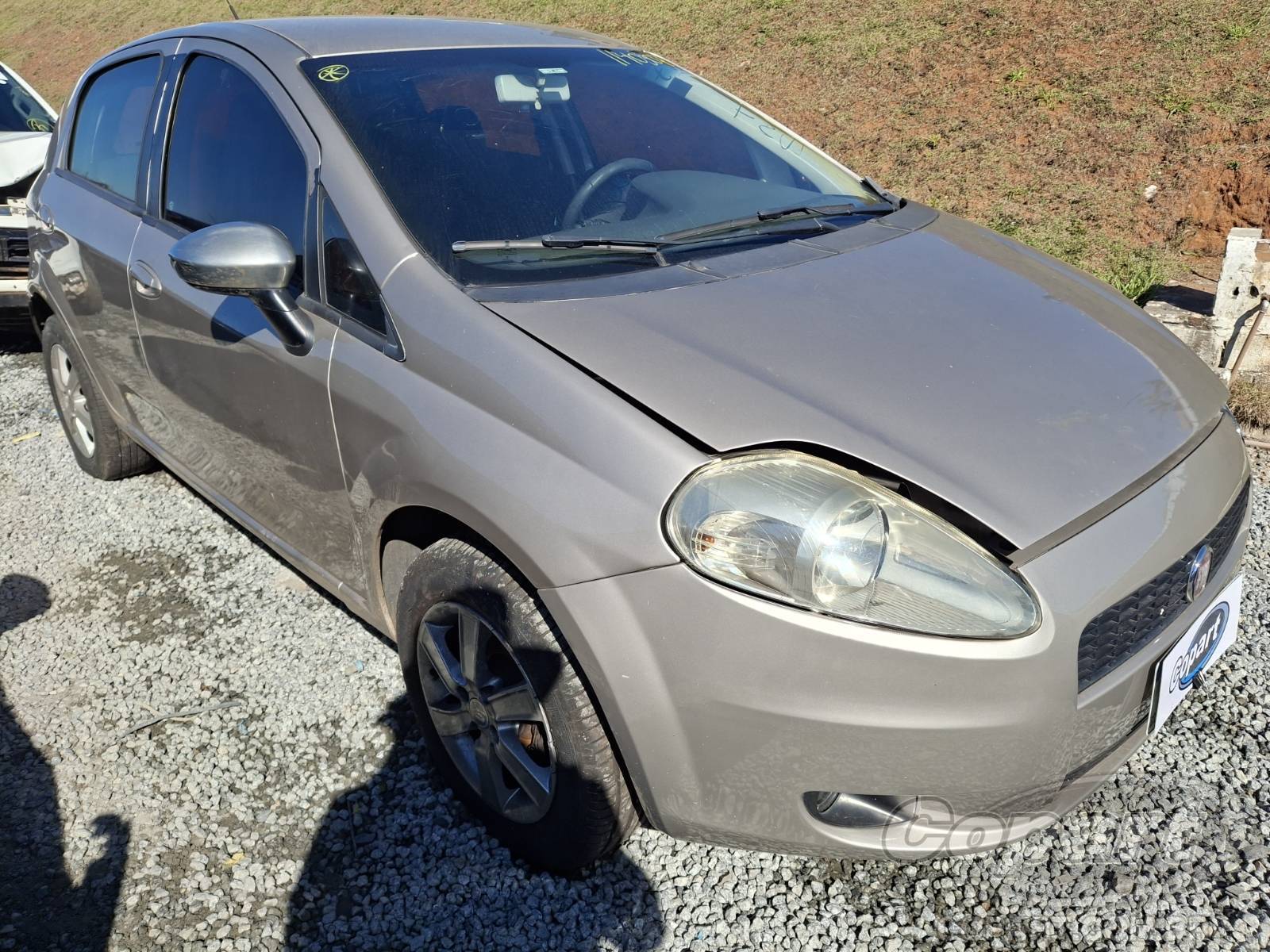 Veículo Fiat Punto Punto ELX 1.4 Fire 2010 2010 em leilão