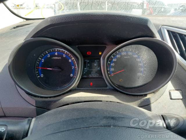2015 HYUNDAI HB20 