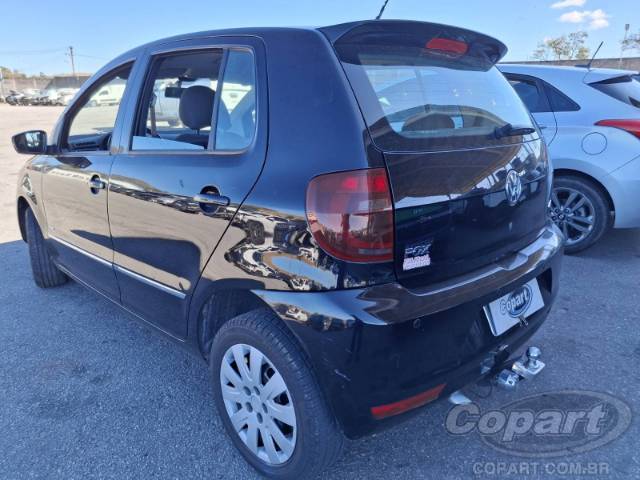 2011 VOLKSWAGEN FOX 