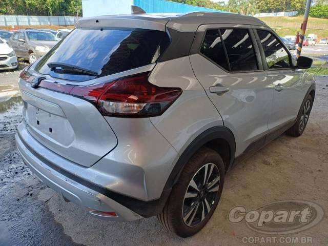 2025 NISSAN Kicks Play 