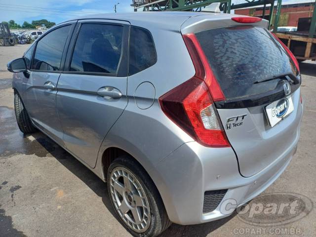 2016 HONDA FIT 