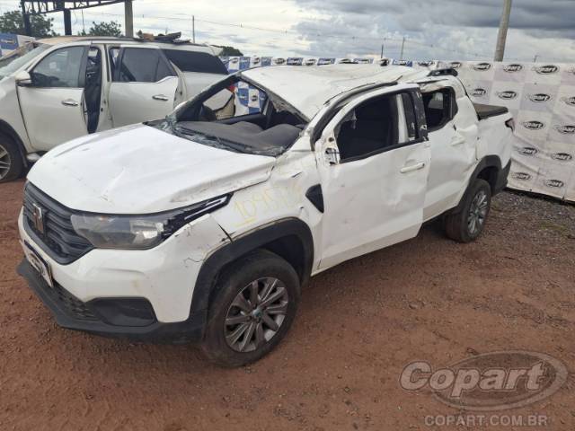 2023 FIAT STRADA CD 