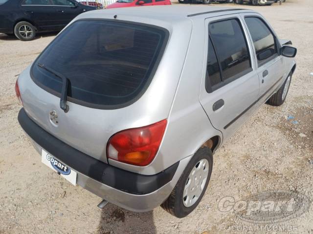 2002 FORD FIESTA 