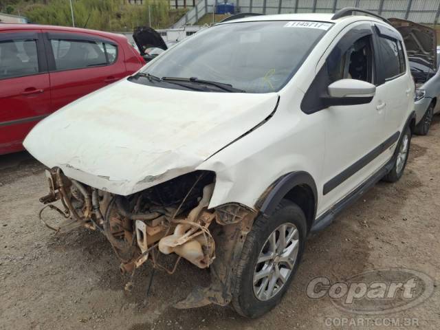 2014 VOLKSWAGEN FOX 