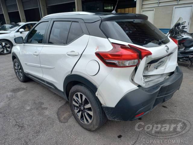 2020 NISSAN KICKS 