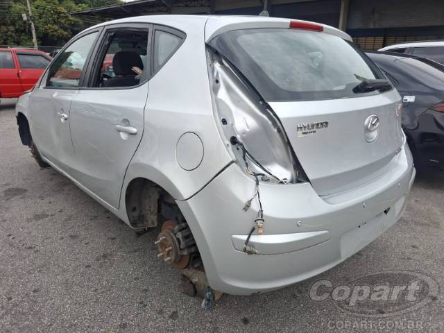 2012 HYUNDAI I30 