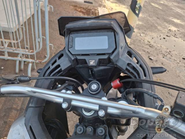 2025 HONDA XRE SAHARA 300 