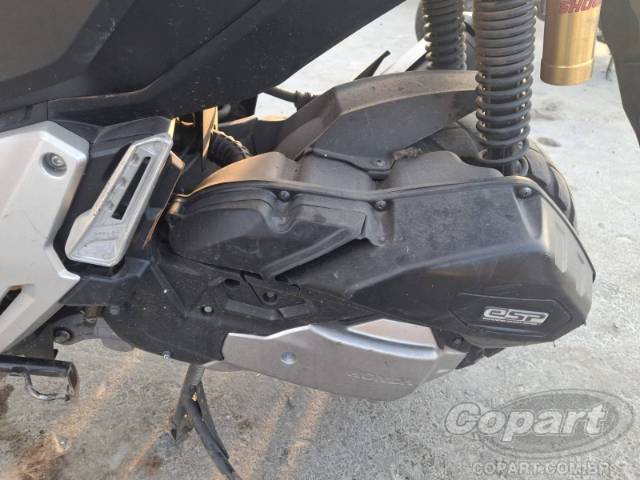 2024 HONDA ADV 