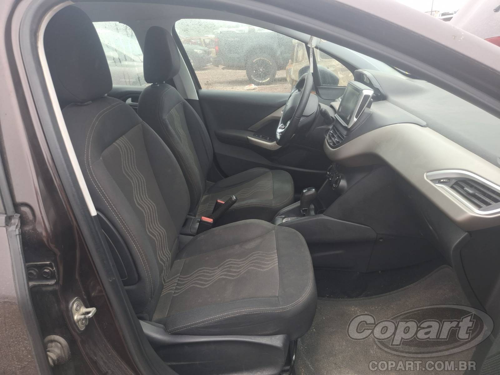 Foto 5: 2019 PEUGEOT 2008