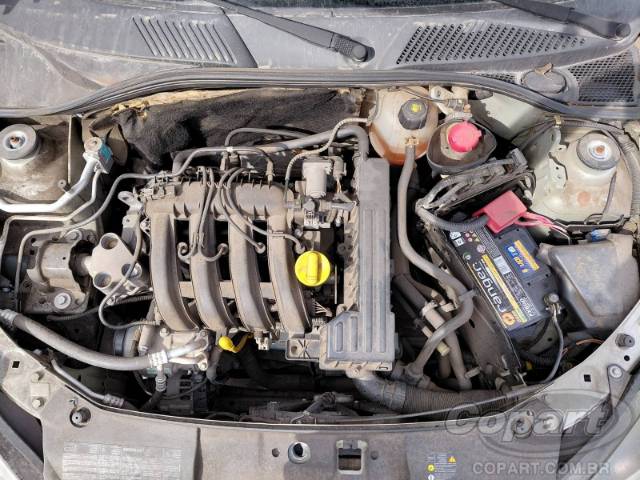 2014 RENAULT CLIO 