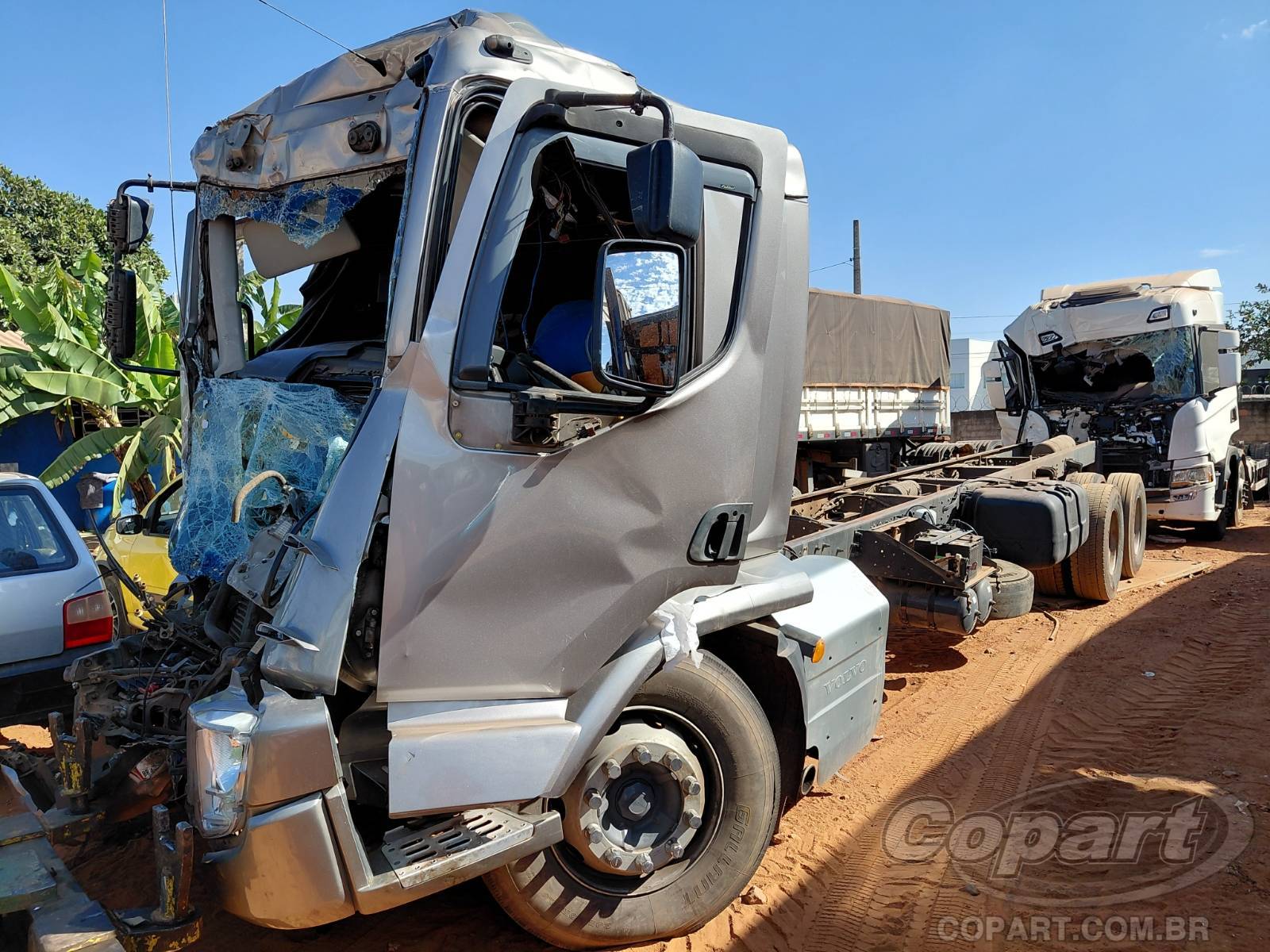 Foto 2: 2020 VOLVO VM