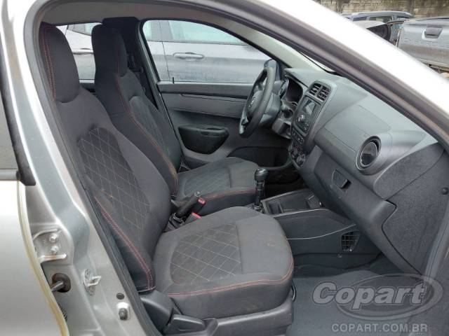 2025 RENAULT KWID 