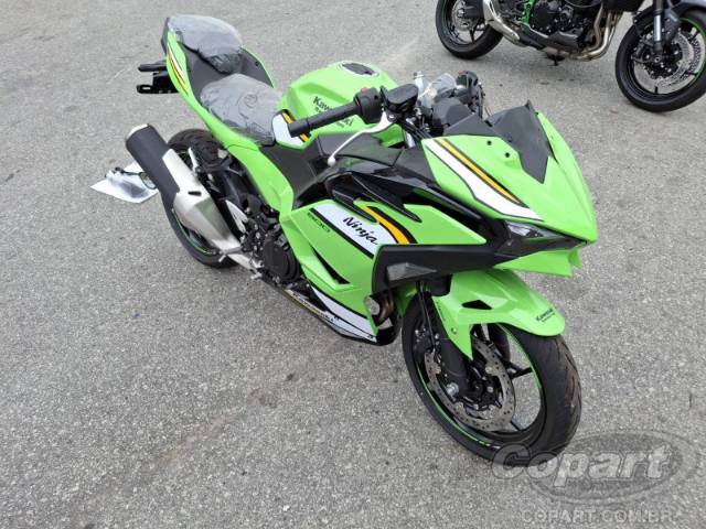 2025 KAWASAKI NINJA 500 