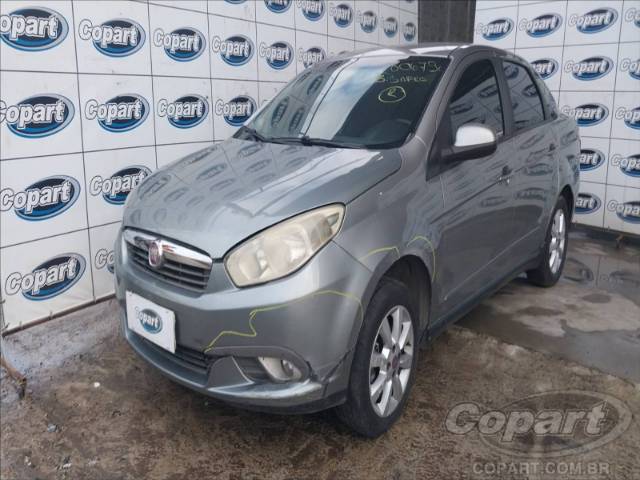 2015 FIAT GRAND SIENA 