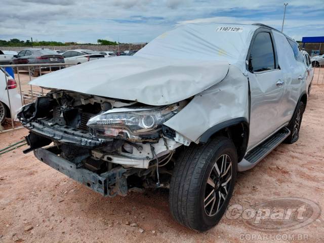 2016 TOYOTA HILUX SW4 