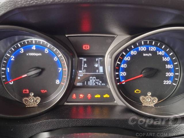 2014 HYUNDAI HB20 