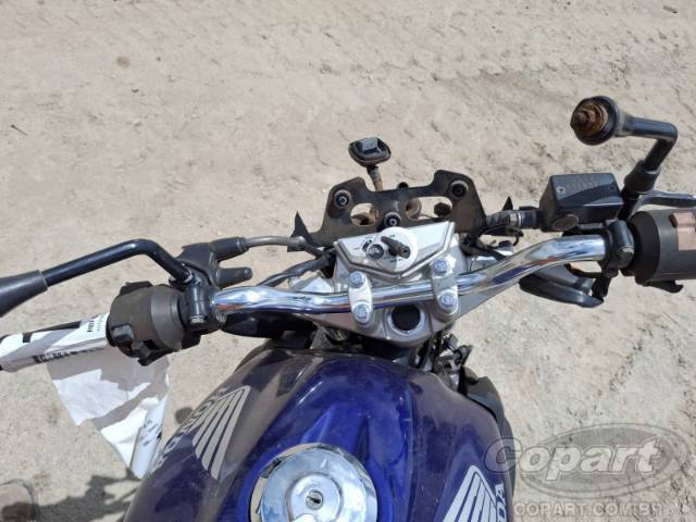 2011 HONDA CB 300 