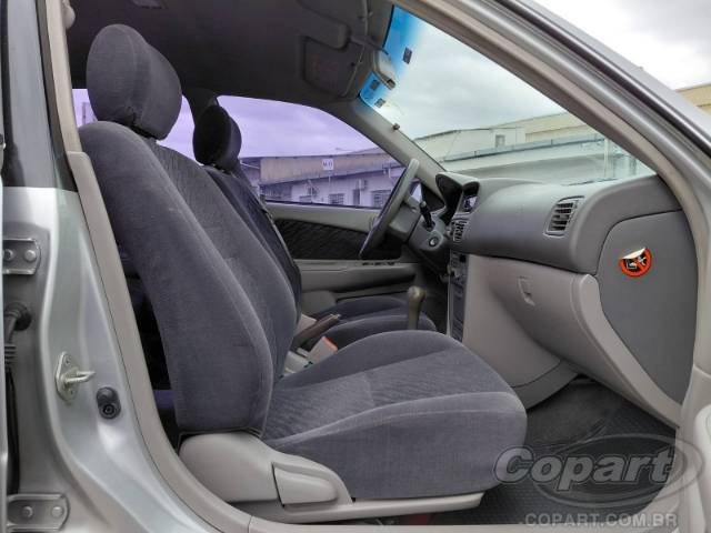 2001 TOYOTA COROLLA 