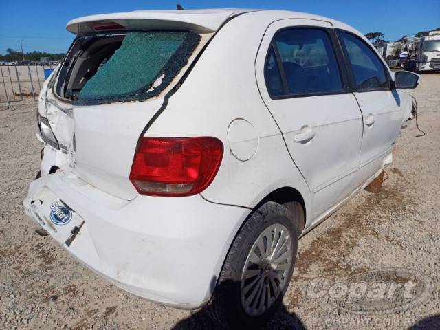 2013 VOLKSWAGEN GOL 
