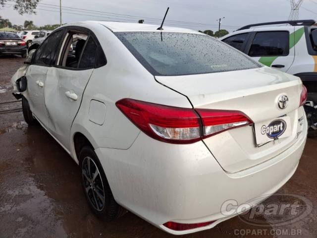 2020 TOYOTA YARIS SEDA 