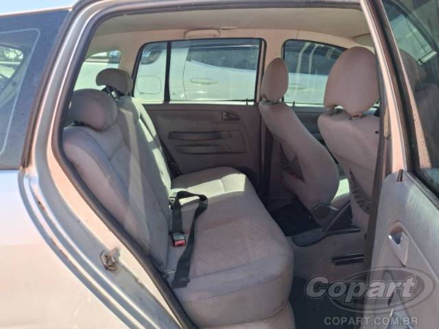 2009 VOLKSWAGEN SPACEFOX 