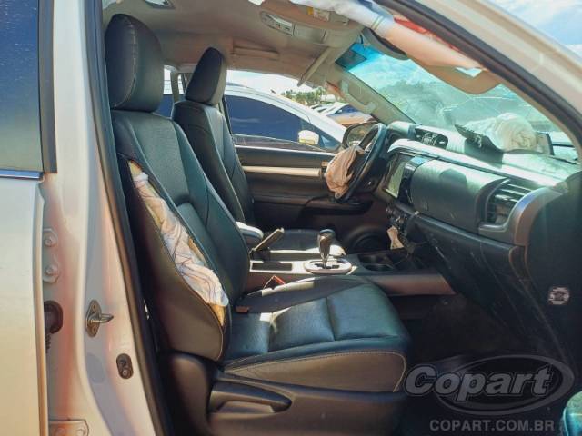 2024 TOYOTA HILUX CD 