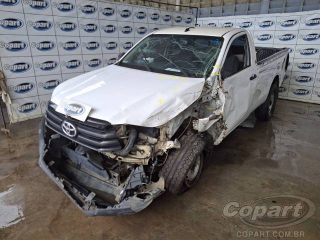 2018 TOYOTA HILUX CS 