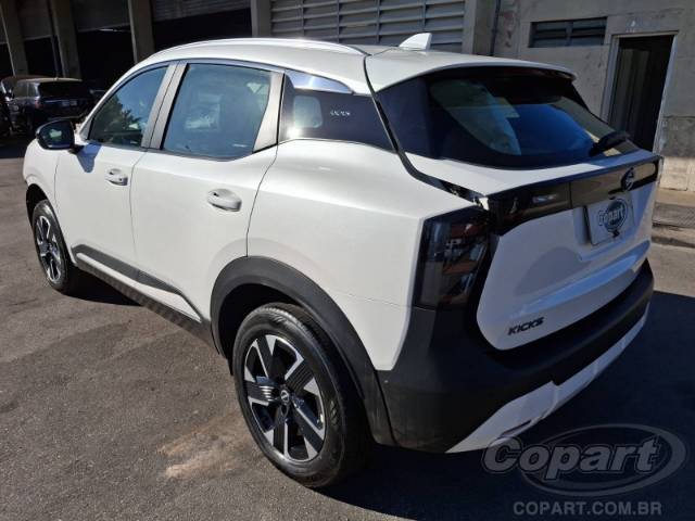 2026 NISSAN KICKS 
