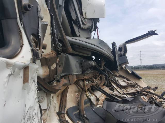 2011 MERCEDES BENZ ATEGO 