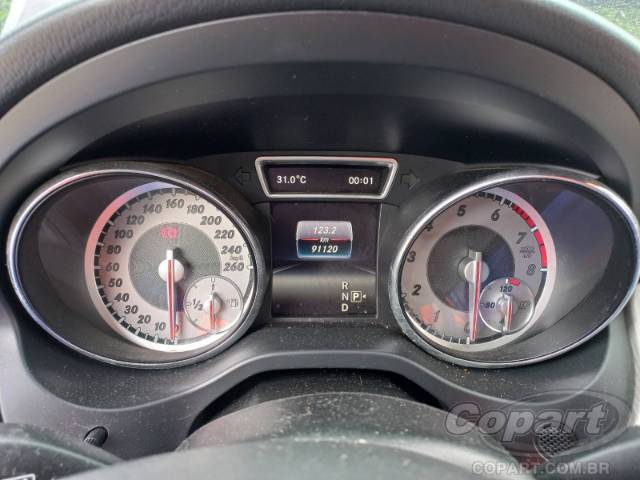 2016 MERCEDES BENZ GLA 