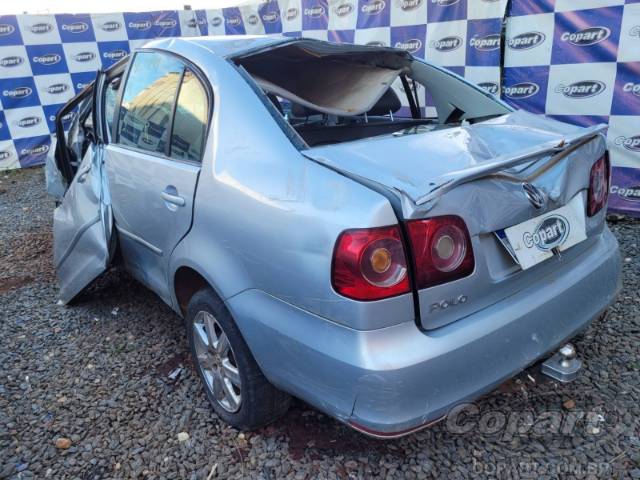 2013 VOLKSWAGEN POLO SEDAN 