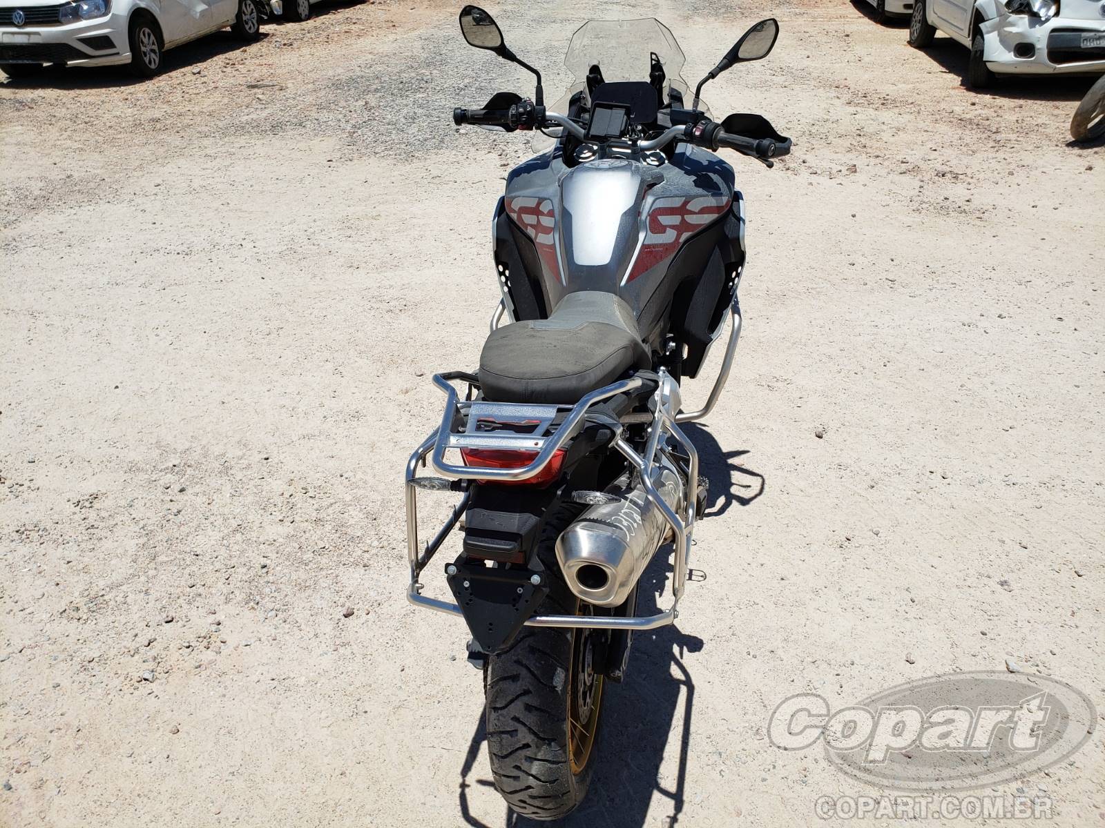 Foto 10 de 10: 2020 BMW F 850